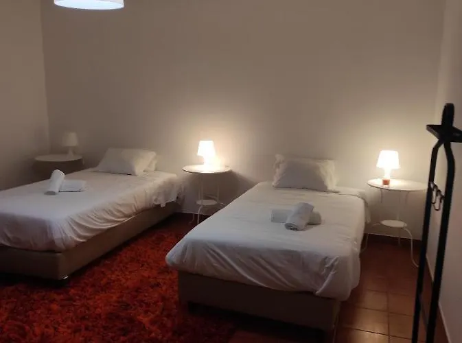 Casa Do Rio By Viva A Vida - Alojamentos & בית נופש Constância